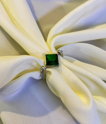 Crystal Emerald mist Stone Ring